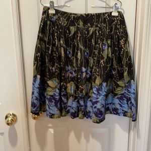 Loft skirt